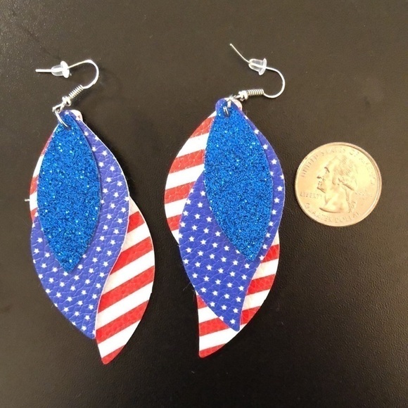 LIGHTWEIGHT Dangle Faux Leather 3 Layer Patriotic Teardrop Earrings - Picture 4 of 9